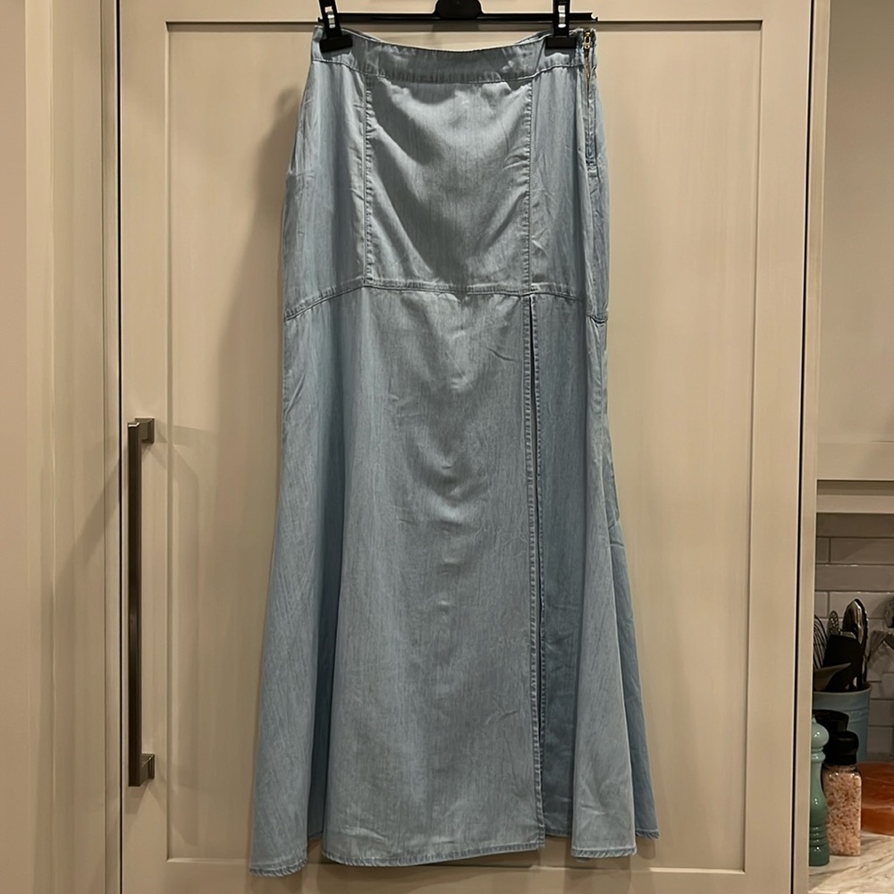 Midi length chambray lyocell skirt with long front split - made in Brazil